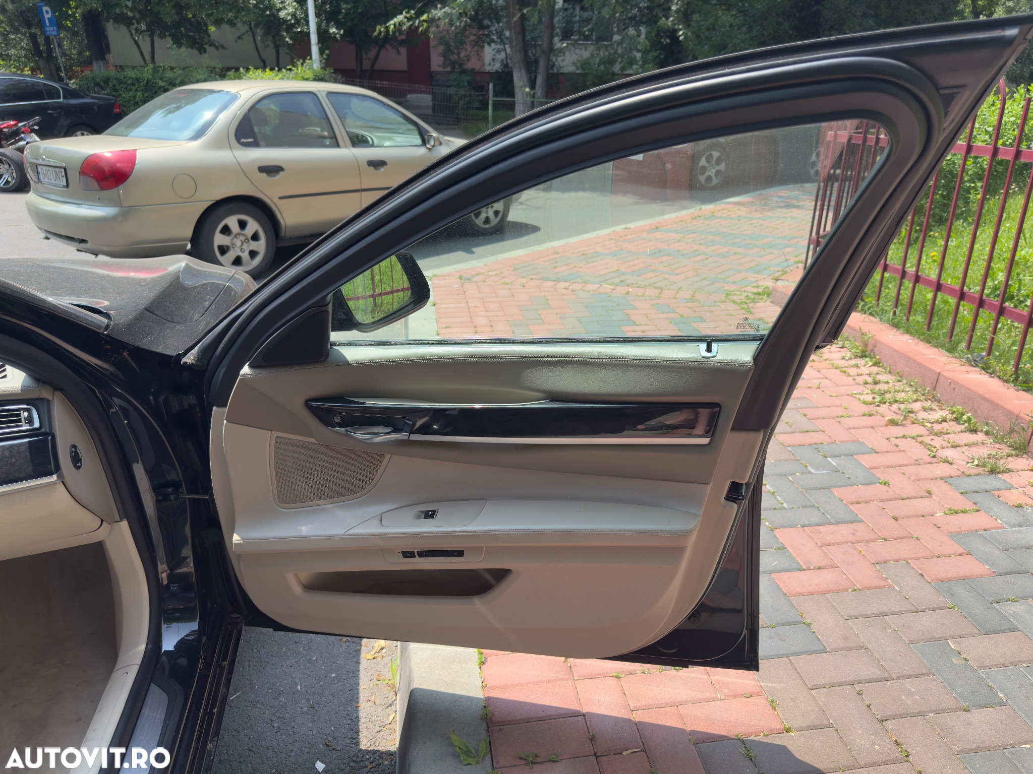 BMW Seria 7 750Li Aut. - 18