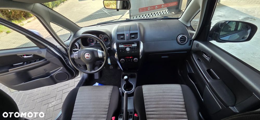 Fiat Sedici 1.6 16V 4x2 Emotion - 31