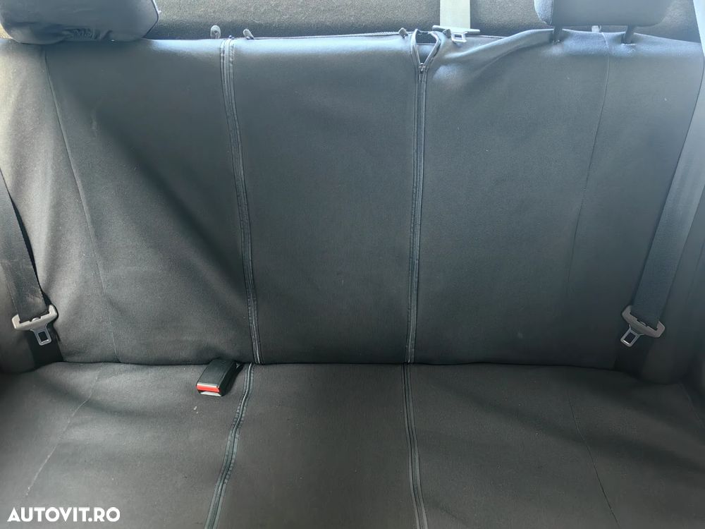 Dacia Logan 1.0 SCe SL PLUS - 13