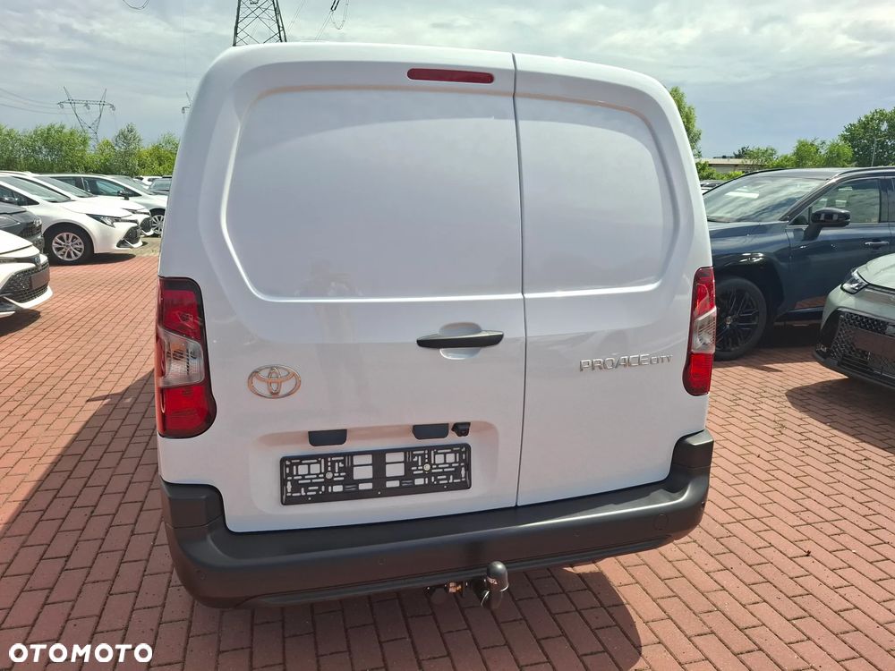 Toyota Proace City D-4D Long 2,4t Active (bryg.) - 9