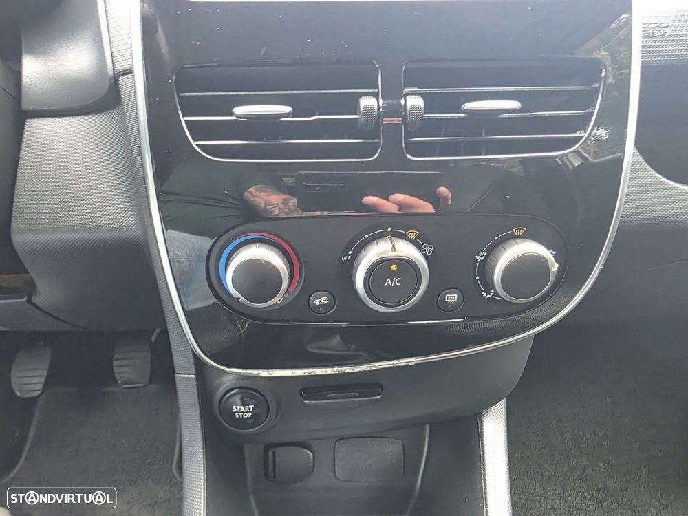 Renault Clio Sport Tourer 1.5 dCi Limited - 13