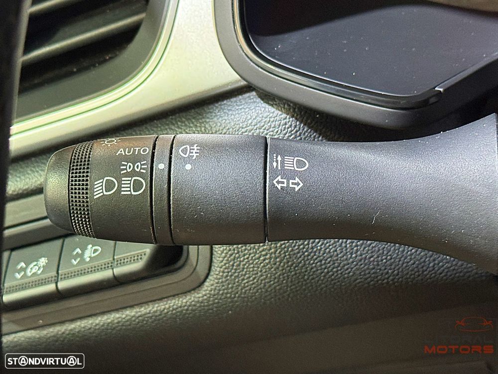 Renault Captur 1.0 TCe Intens - 22