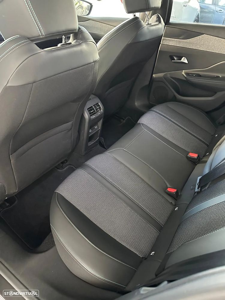 Peugeot 308 SW 1.5 BlueHDi Allure EAT8 - 13