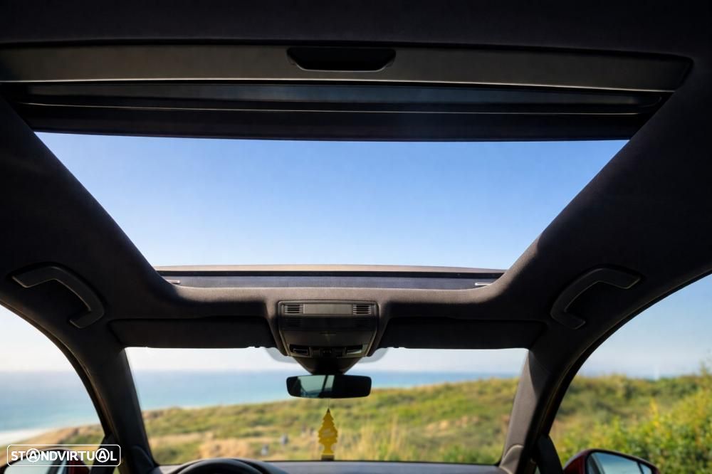 VW Golf 2.0 TSI GTI DSG - 34