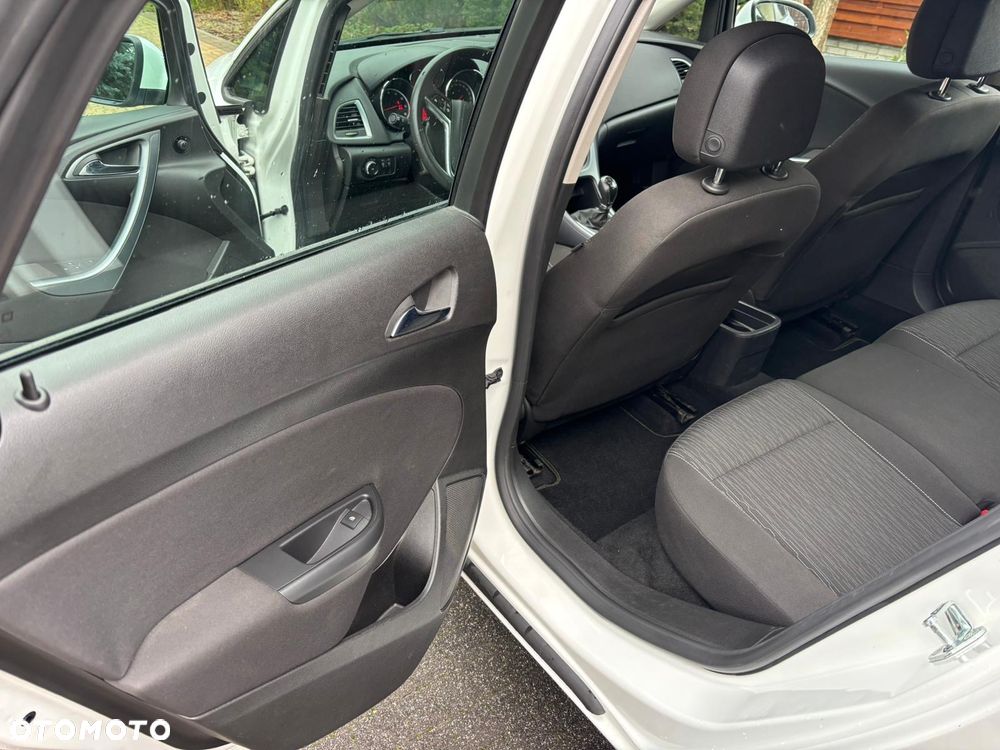 Opel Astra 1.4 Turbo Active - 11