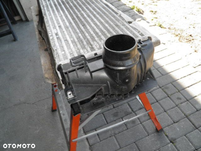 CHŁODNICA INTERCOOLERA MERCEDES SPRINTER 9065010201 - 9