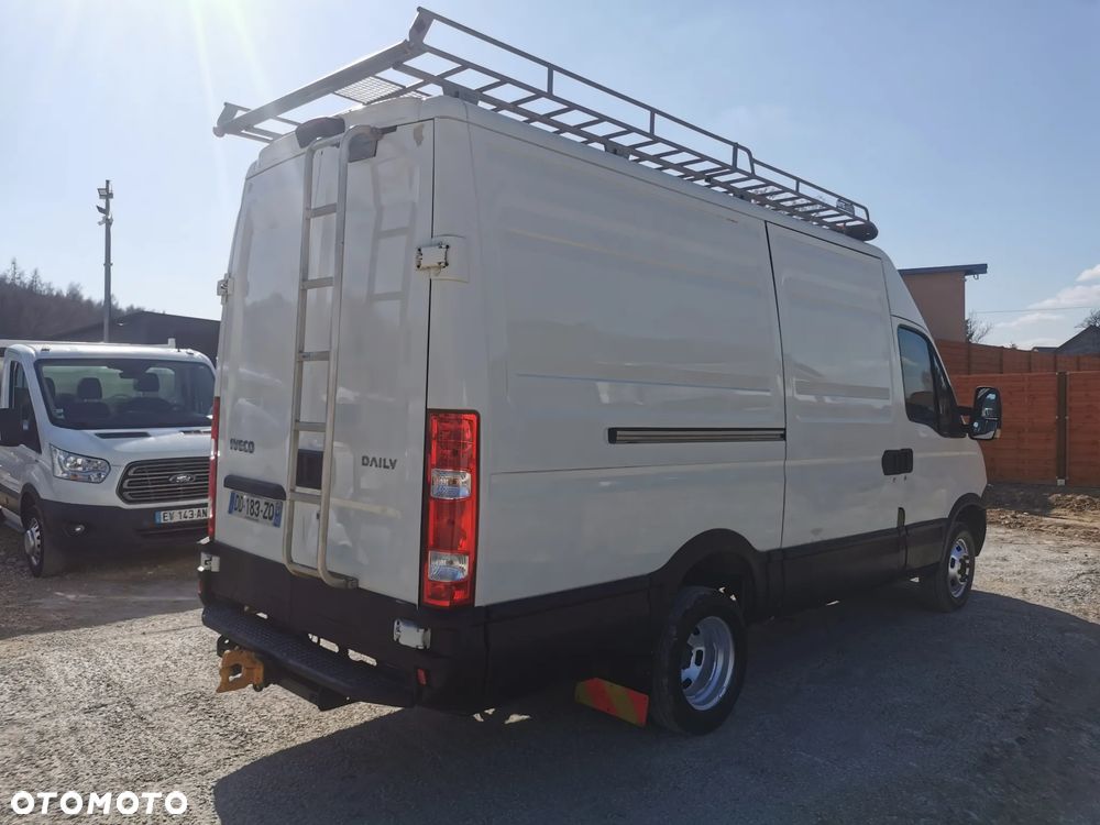 Iveco Daily 35C13 blaszak 130KM blizniak L3H3 długi wysoki Klima Bagażachowy Hak L2H3 - 4