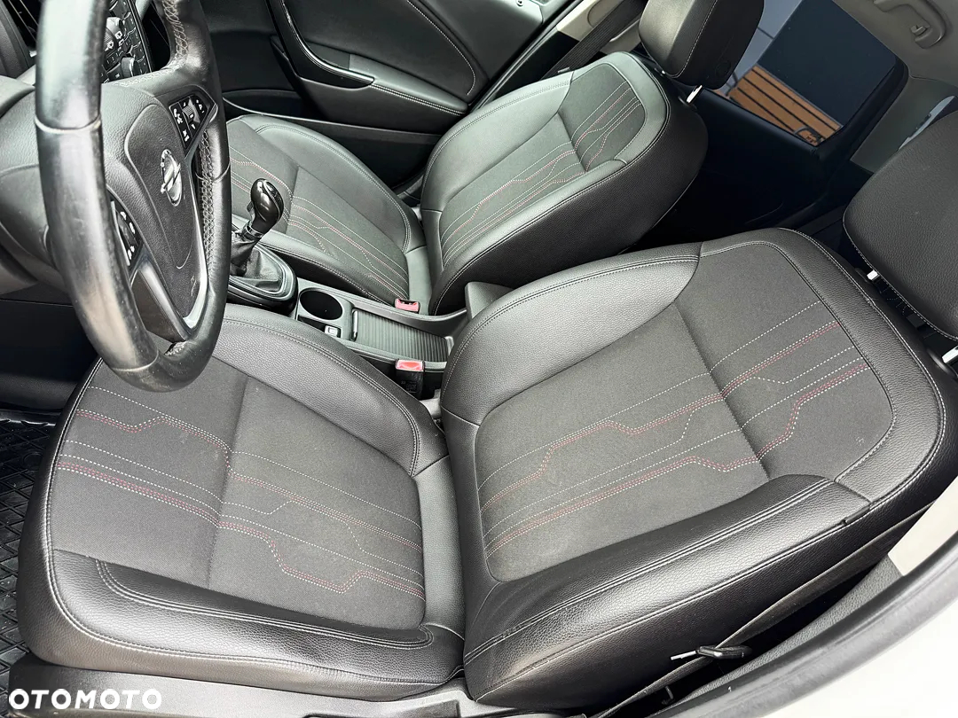 Opel Astra 1.4 Turbo Sports Tourer ecoFLEX Start/Stop Innovation - 20