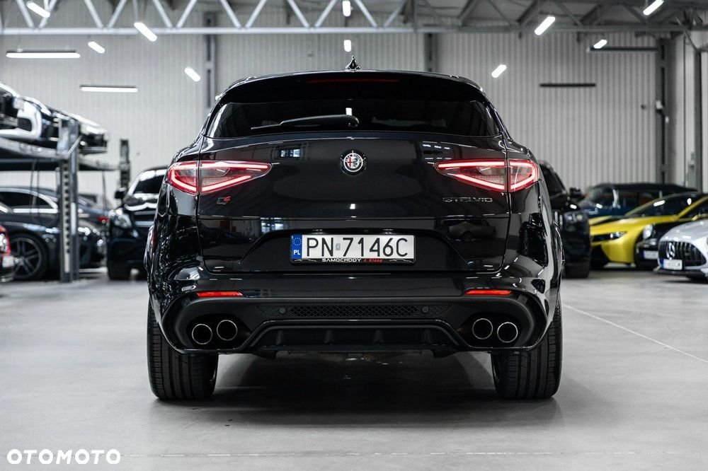 Alfa Romeo Stelvio 2.9 V6 Bi-Turbo Quadrifoglio Q4 - 10