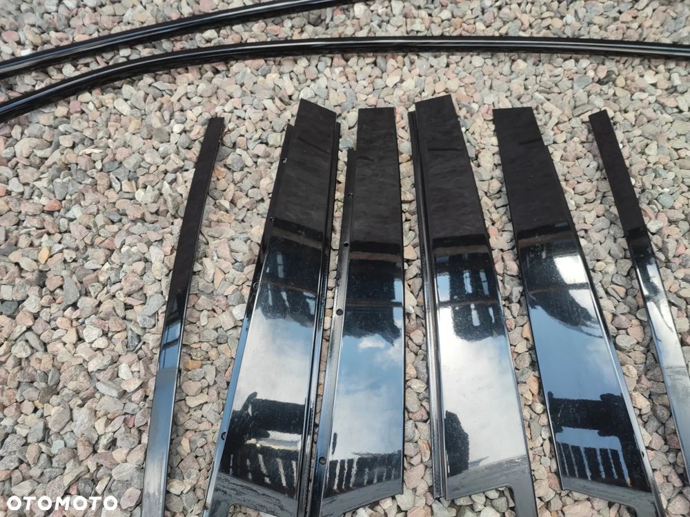 BMW E46 SEDAN ORYGINALNY KOMPLETNY KOMPLET LISTEW OZDOBNYCH SCHADOW-LINE / CZARNY WYSOKI POŁYSK / GLANZSCHWARZ M-PAKIET W DOBRYM STANIE O NR. 51 13 2 695 281 / 51 13 2 695 282 / 51 34 2 695 290 / 51 34 2 695 289 / 51 33 2 695 284 OEM W DOBRYM STANIE - 18