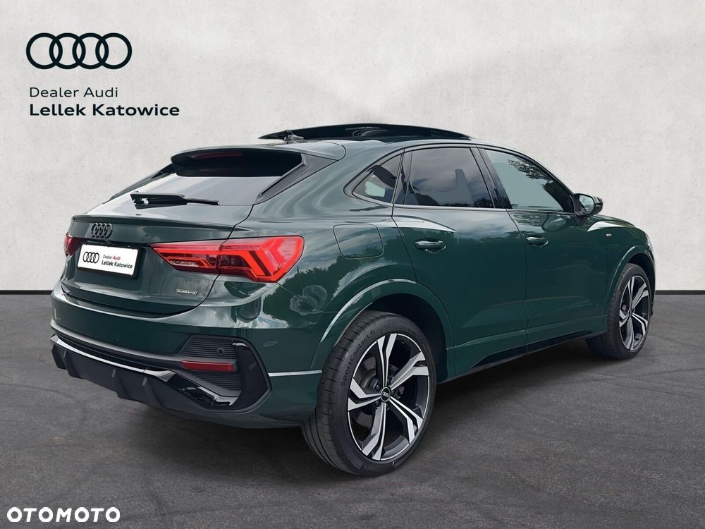 Audi Q3 Sportback - 8