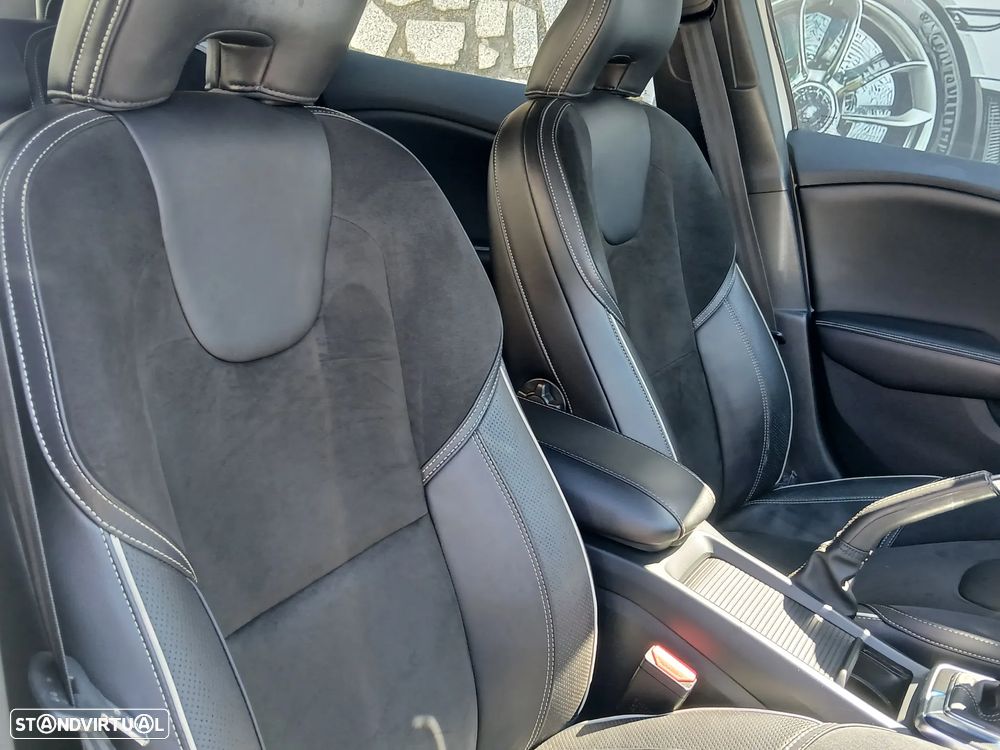 Volvo V40 1.6 D2 R-Design - 22