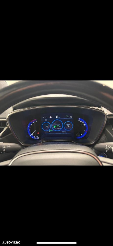 Toyota Corolla 1.8 Hybrid Touring Sports Business Edition - 9