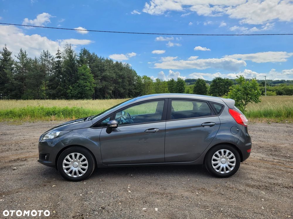 Ford Fiesta - 9