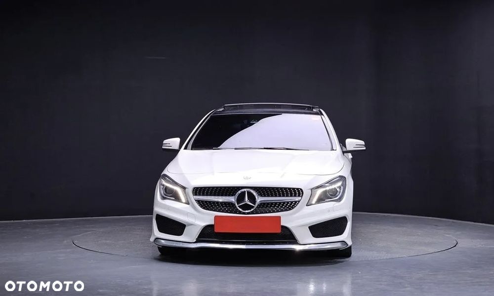 Mercedes-Benz CLA 250 4Matic 7G-DCT AMG Line - 4