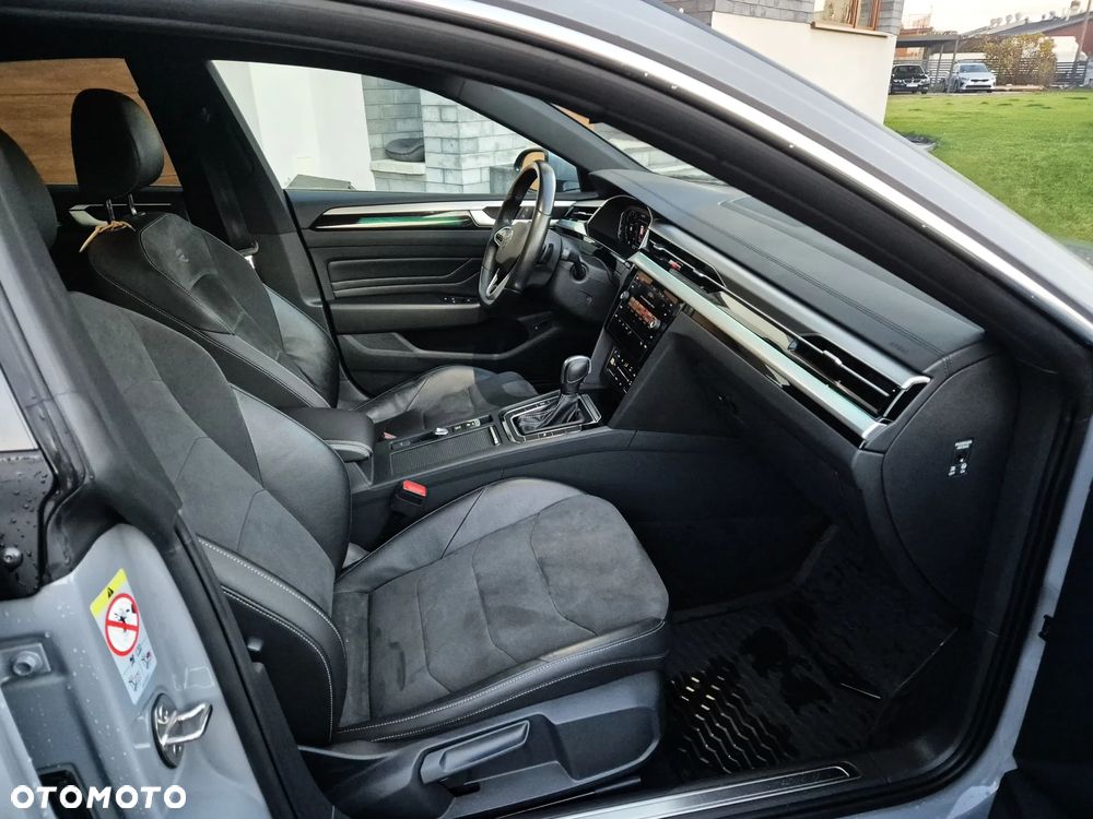 Volkswagen Arteon 2.0 TSI R-Line DSG - 19