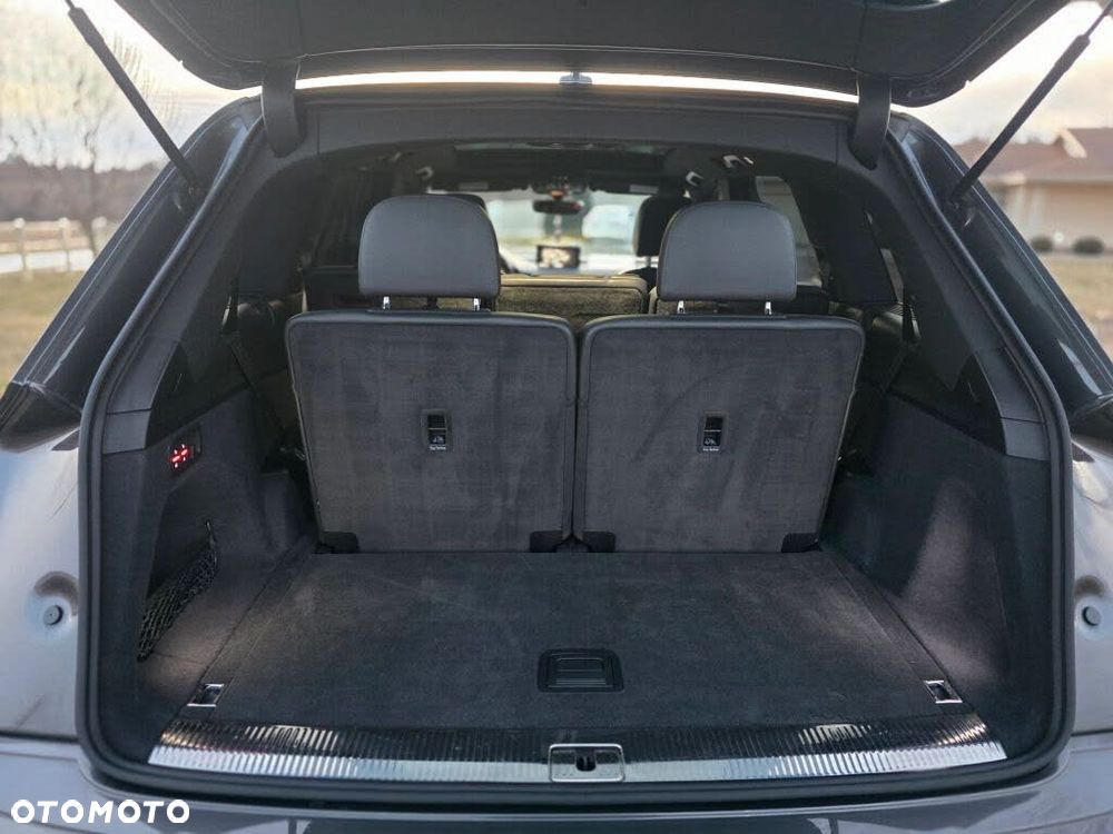 Audi Q7 - 6