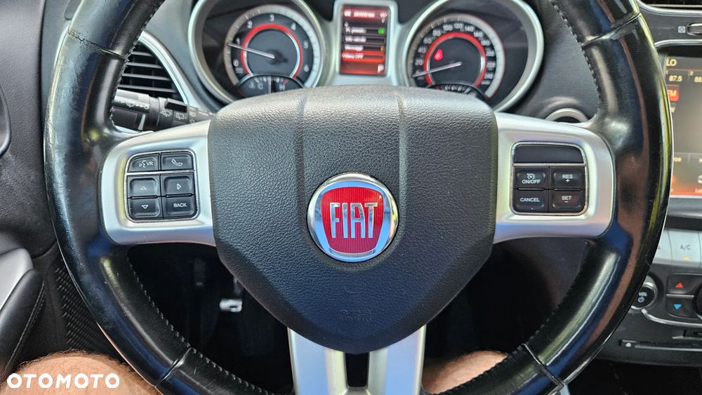 Fiat Freemont 2.0 Multijet 16V DPF Automatik Allrad Black Code - 28