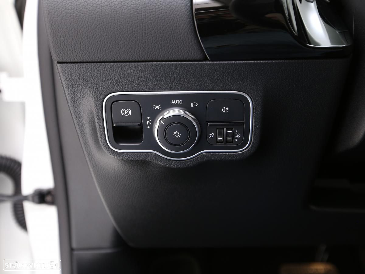 Mercedes-Benz B 250 e 8G-DCT Style - 18