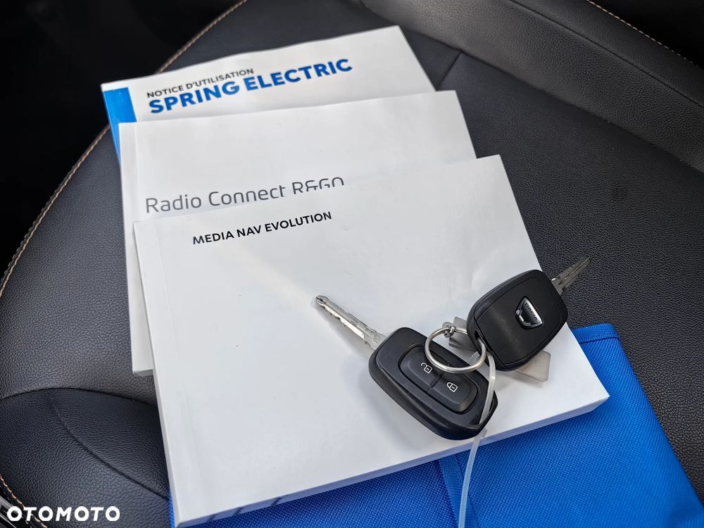 Dacia Spring 27.4kWh Business - 38