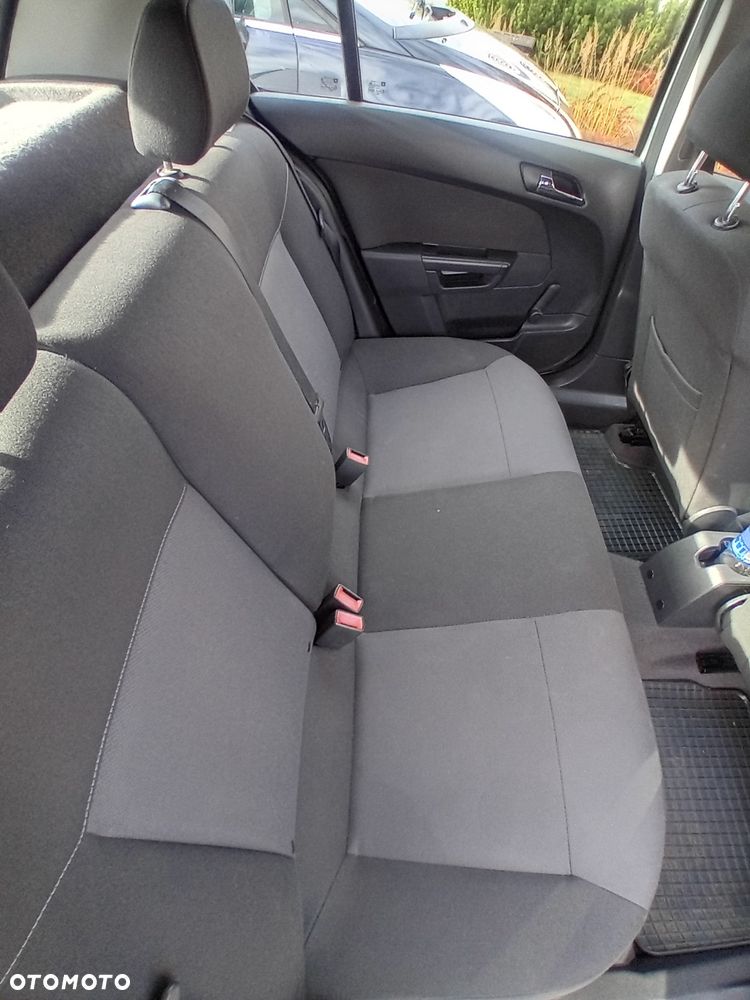 Opel Astra - 6