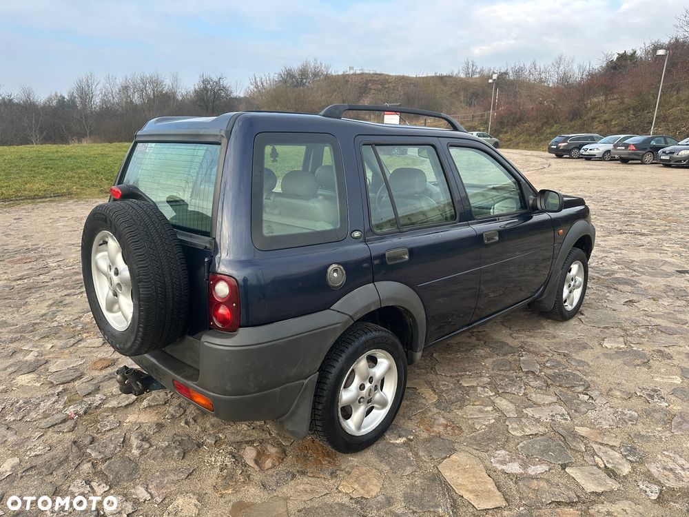 Land Rover Freelander - 4