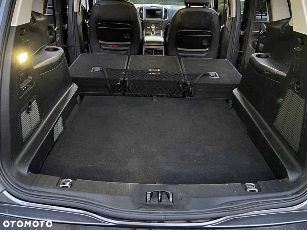 Ford S-Max 2.0 TDCi 4WD Vignale PowerShift - 13