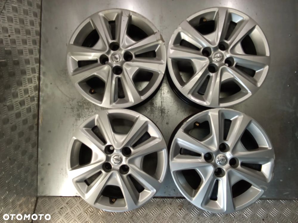 Felgi strukturalne Opel Adam Corsa D E Karl 6Jx15 et39 4x100 - 1