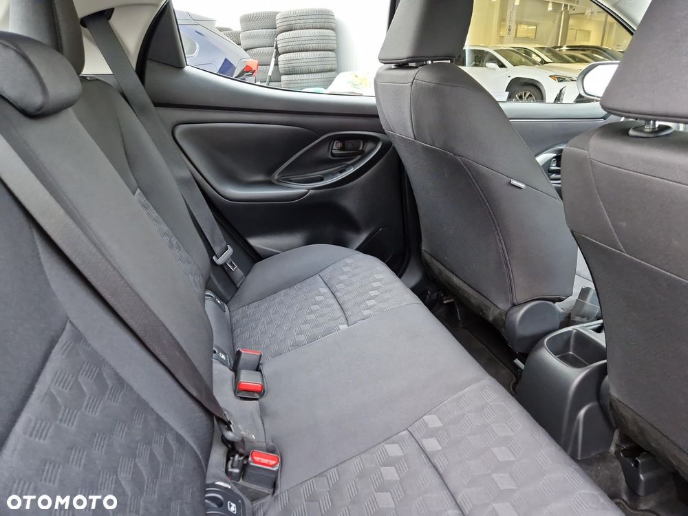 Toyota Yaris 1.5 Comfort - 10