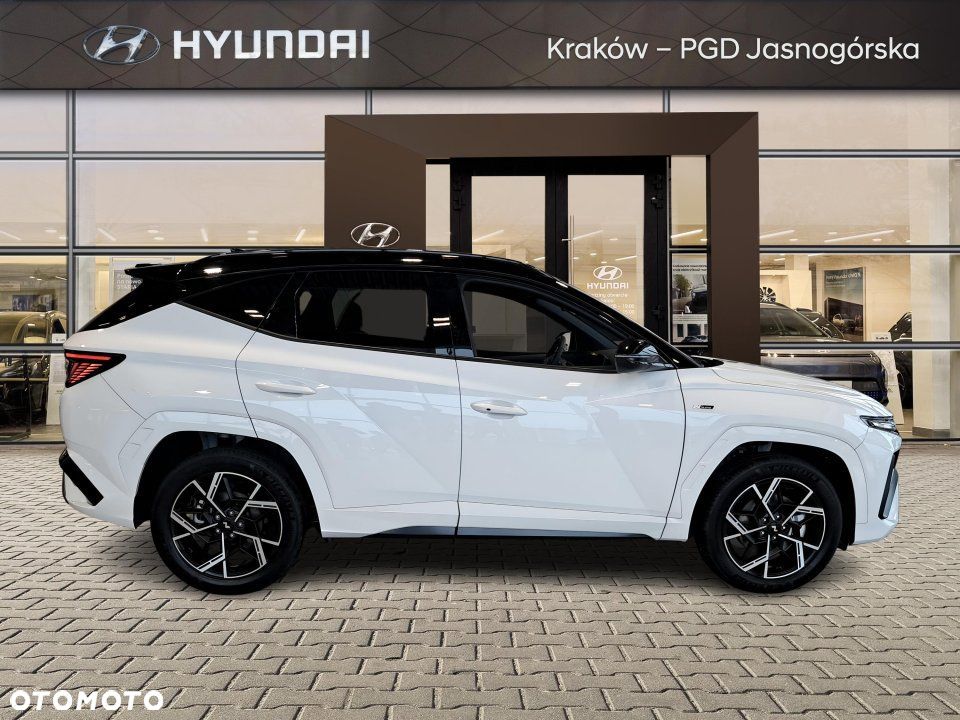 Hyundai Tucson - 8