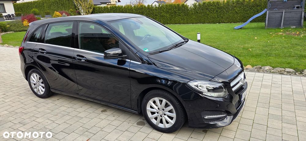 Mercedes-Benz B-Class 2016 photo 4