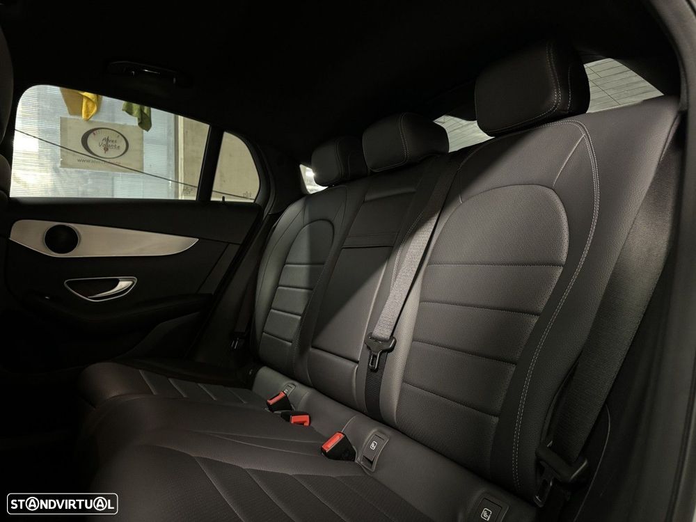 Mercedes-Benz GLC 300 de Coupé 4Matic - 55