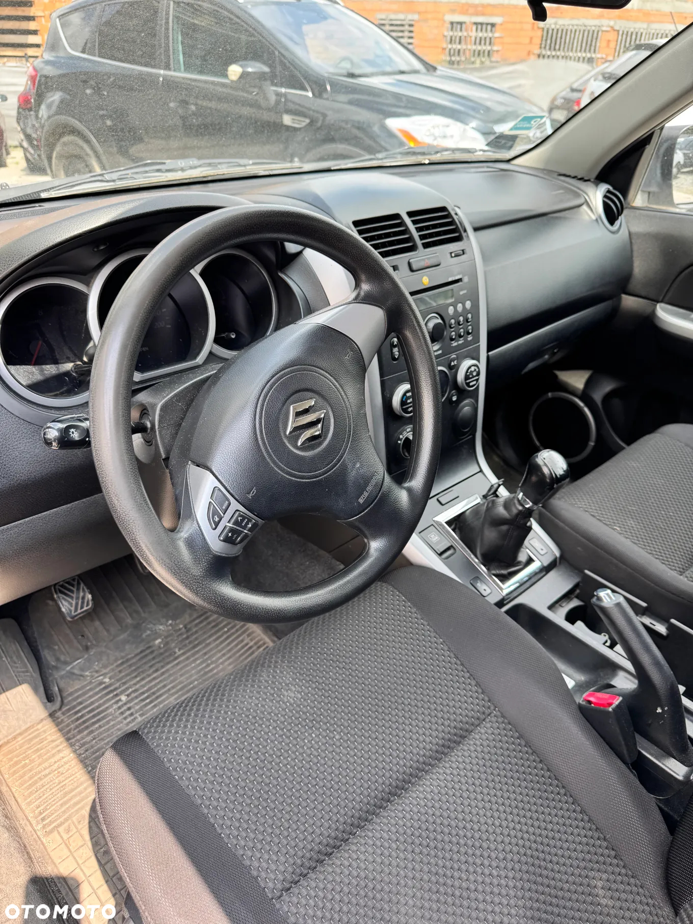 Suzuki Grand Vitara - 8