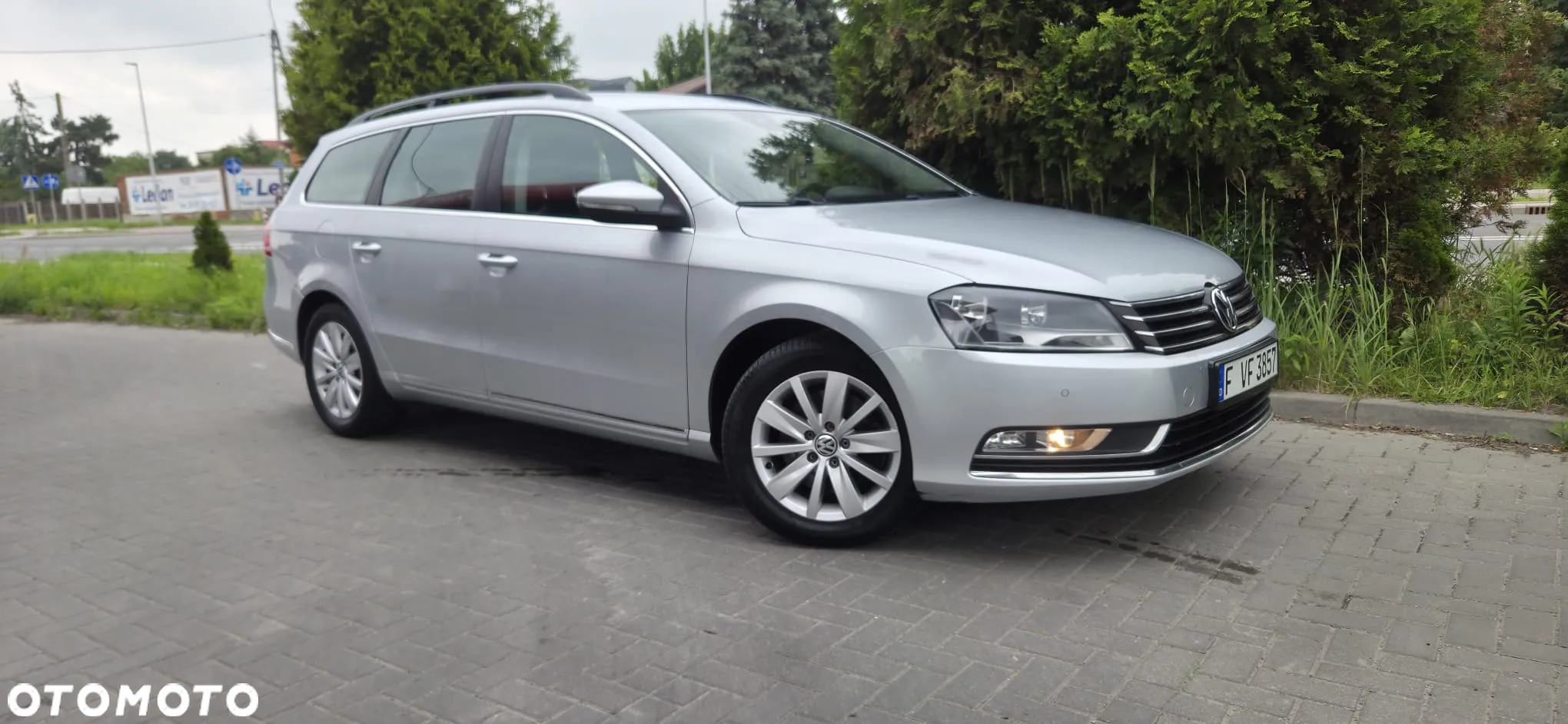 Volkswagen Passat Variant 2.0 Blue TDI SCR R-Line - 20