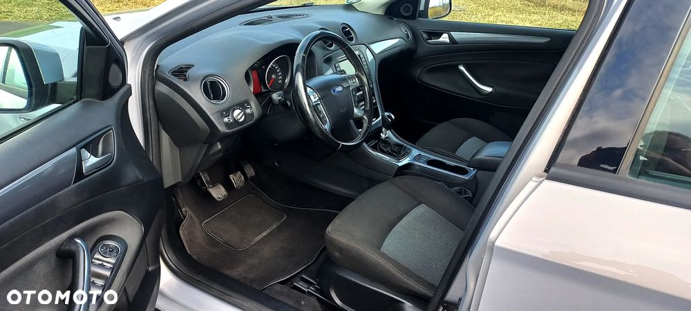 Ford Mondeo 2.0 TDCi Ghia X - 6