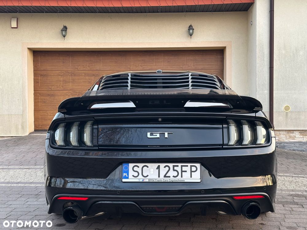 Ford Mustang 5.0 V8 GT - 5