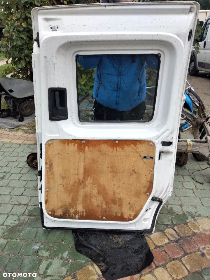 Drzwi prawe VW CADDY 04-10 - 5