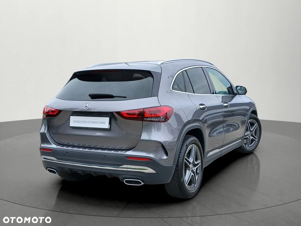 Mercedes-Benz GLA 250 AMG Line - 5