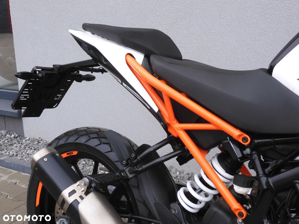 KTM Duke - 23