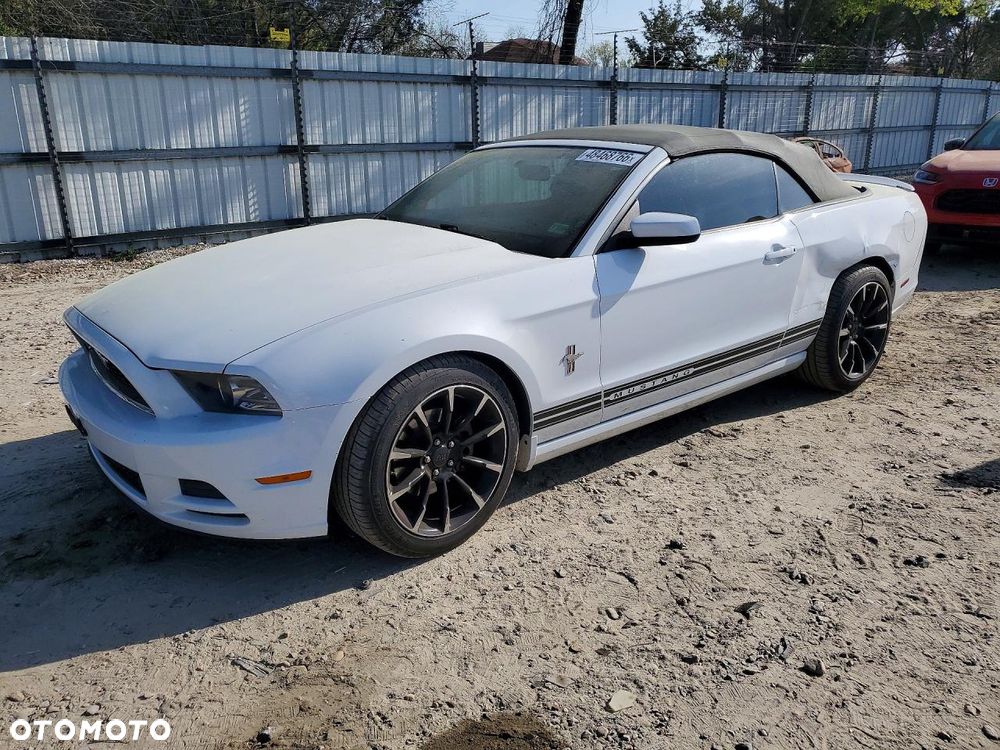 Ford Mustang 3.7 V6 - 1