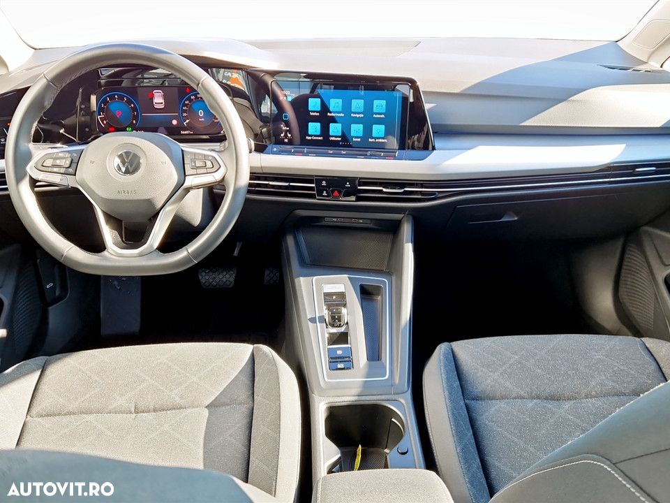 Volkswagen Golf - 12