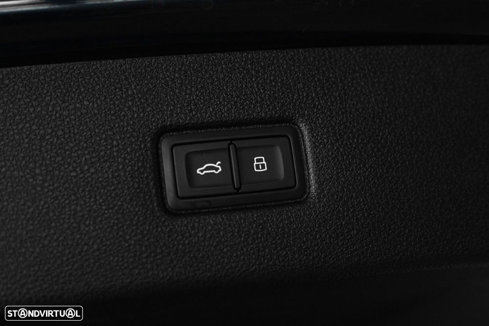 Audi Q7 55 TFSIe quattro S line Tiptronic - 47