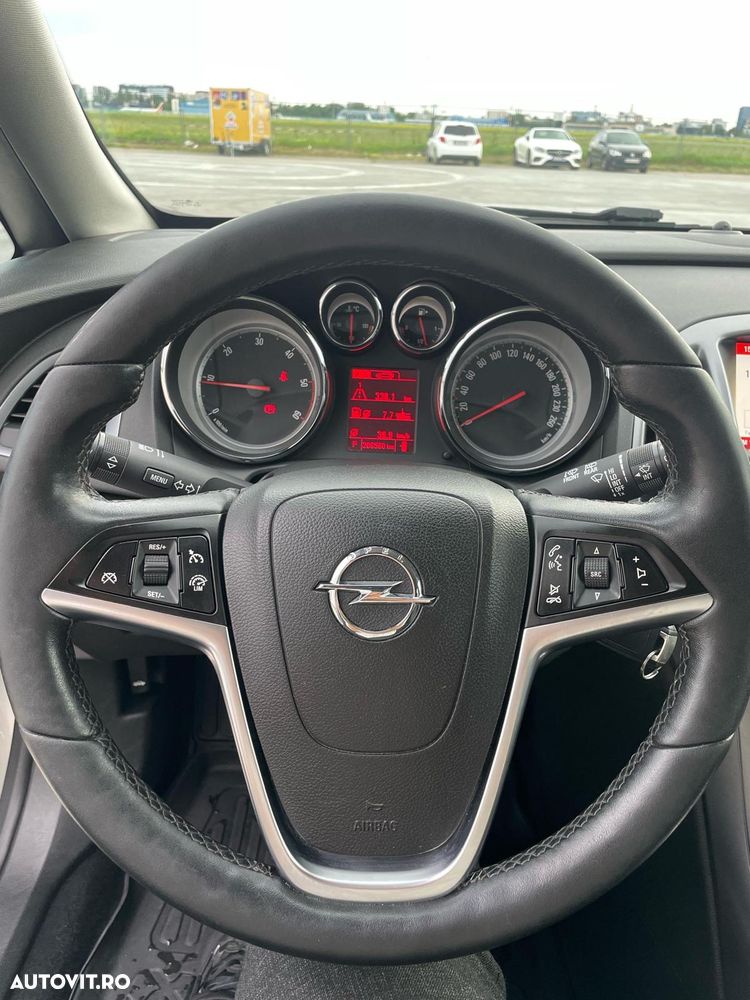 Opel Astra Sports Tourer 2.0 CDTI ECOTEC Active Aut. - 9