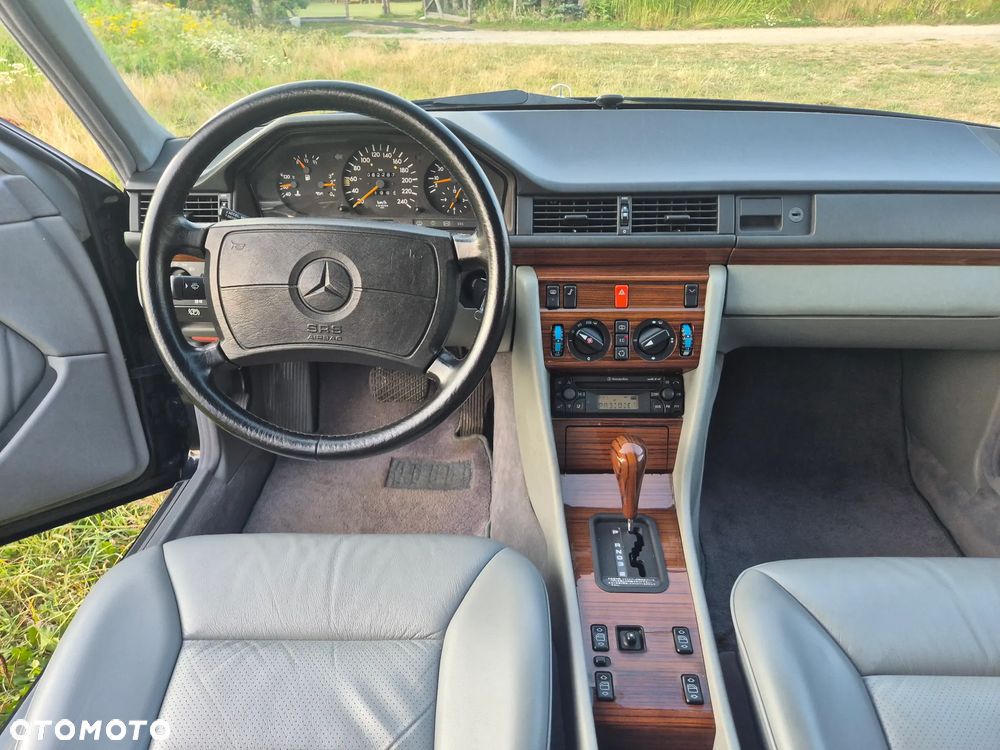 Mercedes-Benz W124 (1984-1993) - 15