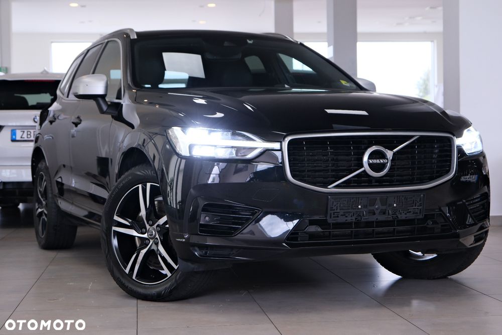 Volvo XC 60 T6 AWD Plug-In Hybrid R-Design - 1