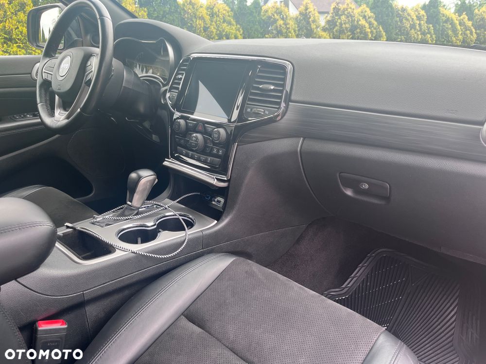 Jeep Grand Cherokee 3.6 V6 Laredo - 27