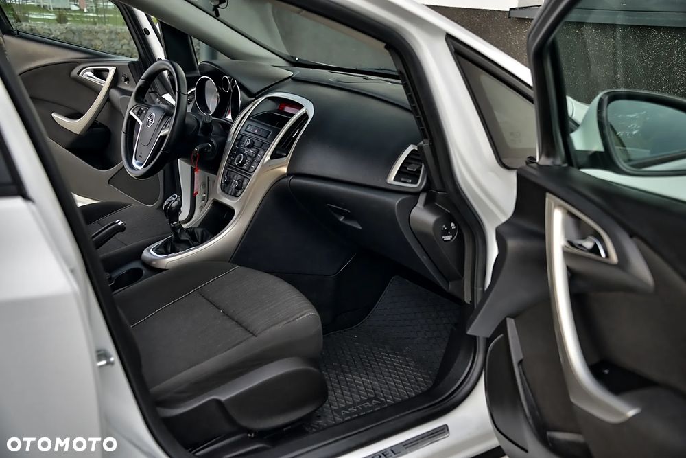 Opel Astra 1.6 Active - 26