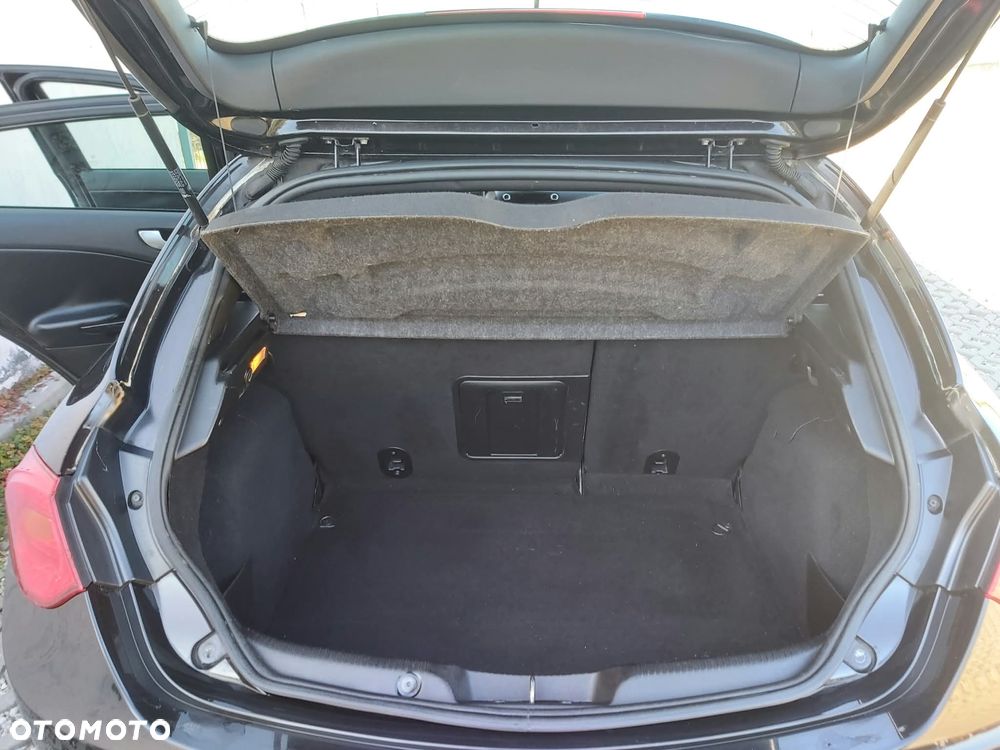 Alfa Romeo Giulietta 2.0 JTDM 16V - 14