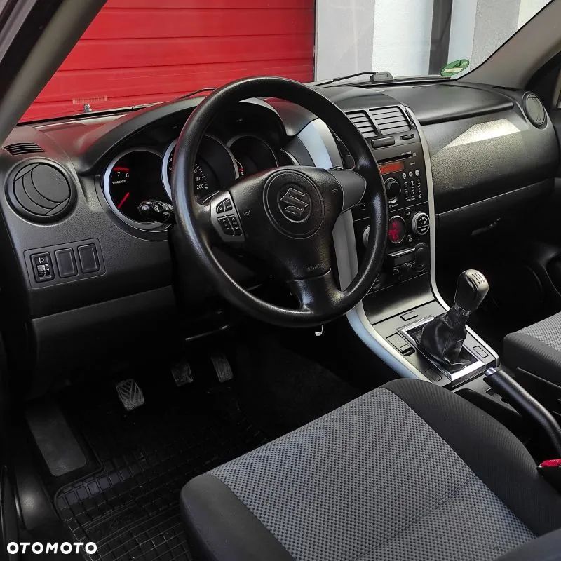 Suzuki Grand Vitara 1.6 Comfort - 11