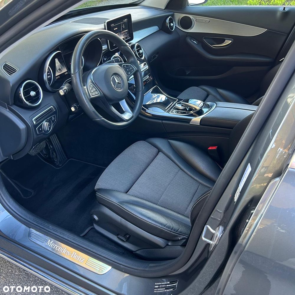 Mercedes-Benz Klasa C 180 Kompressor Automatik BlueEFFICIENCY Elegance - 14